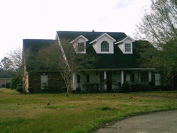 3rd image of 10045 Joshua Ct