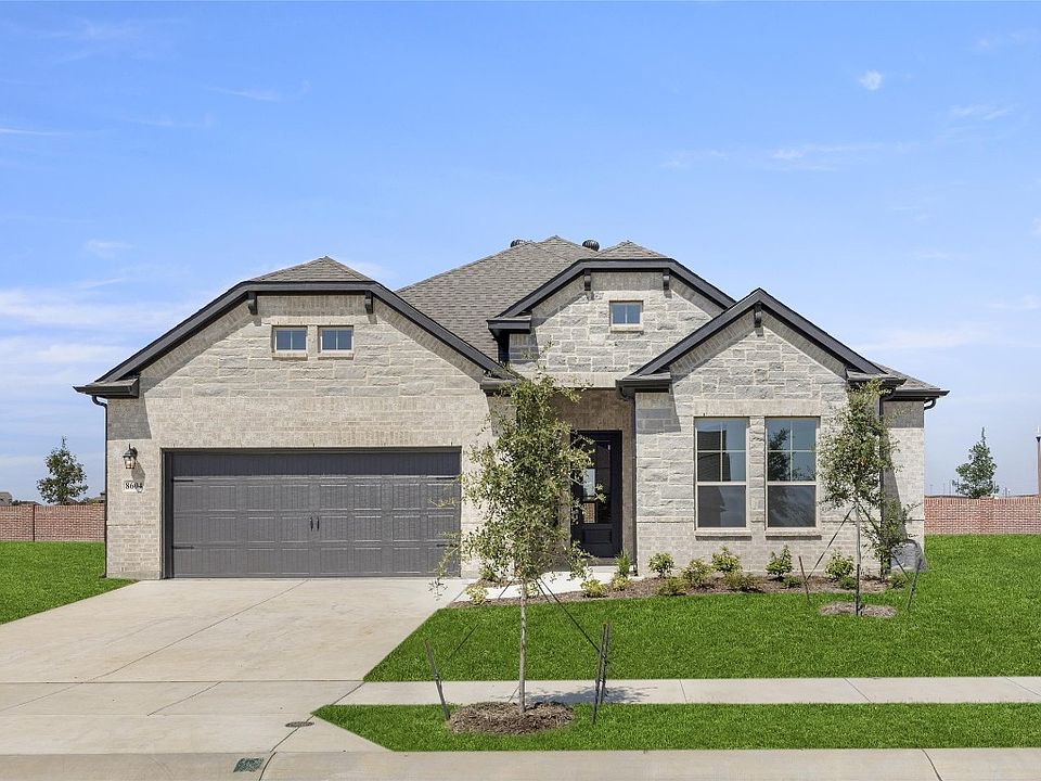 1st image of 8604 White Rock Ln