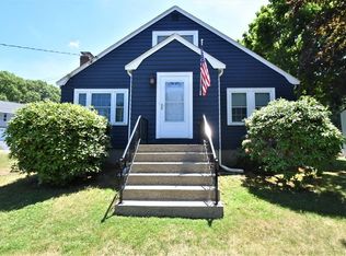 157 Green St, Woburn, MA 01801