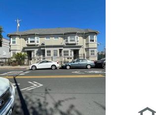 946 26th St, Oakland, CA 94607