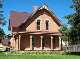 404 S Broadway St, Spring Valley, MN 55975