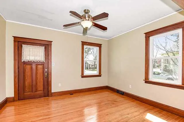 50 Wilcox Ave photo 1
