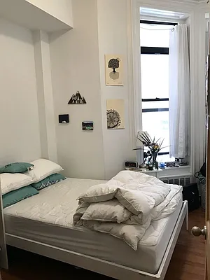 Rented by Aryeh Realty | media 16