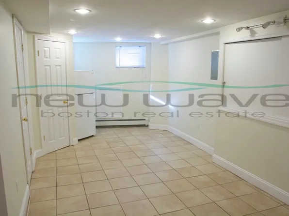 6 Wait St, Boston, MA