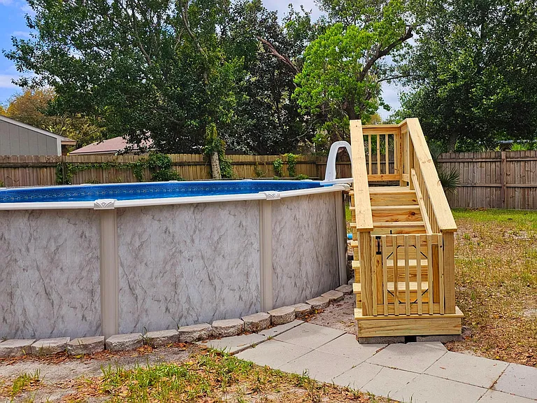 355 Gardner Dr NE — Photo 34