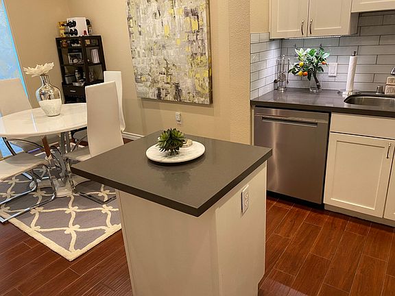 5th image of 1277 Kettner Blvd Unit 105