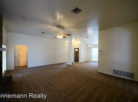 3rd image of 2700 Eastwood Dr