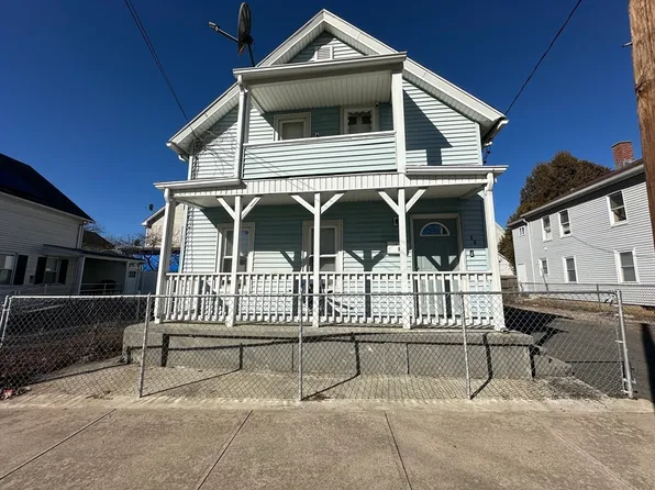 52 W School St, West Springfield, MA 01089