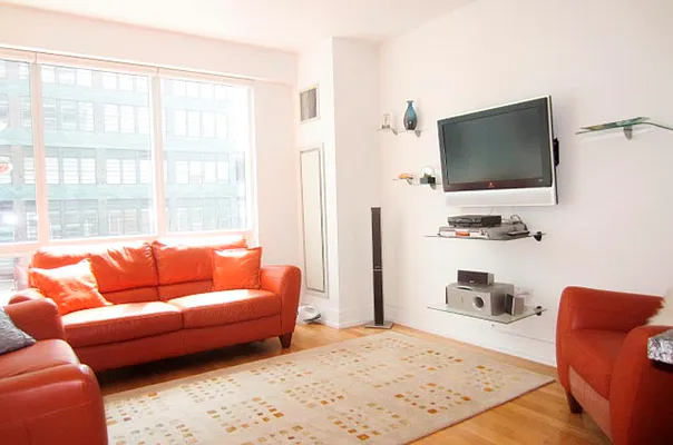 Rented by Corcoran | media 10