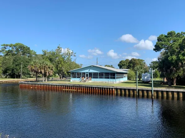 93 SE 908th Ave, Old Town, FL 32680