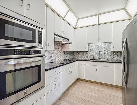 1st image of 651 Bering Dr #445.4