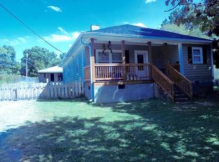 114 Clark St, Mount Holly, NC 28120