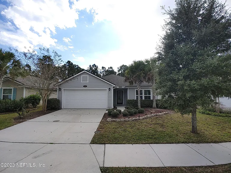 208 Midway Park Dr — Photo 1