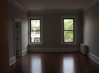 88 Greenwich Ave, Greenwich, CT 06830