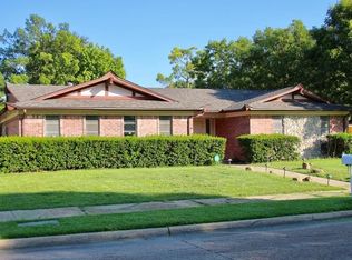 510 Colonial Dr, Garland, TX 75043