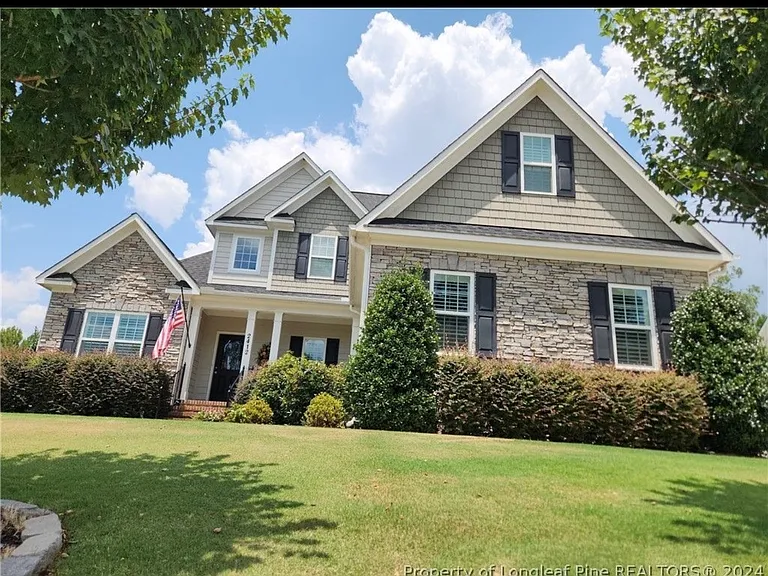 2412 Thorngrove Ct — Photo 10