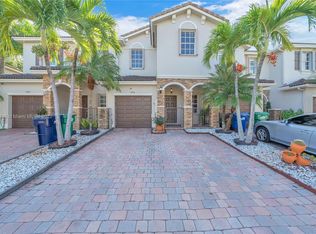 8930 SW 226th Ter, Cutler Bay, FL 33190