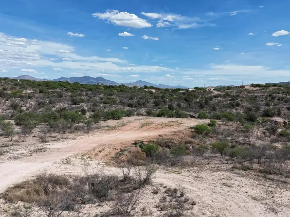 166 Trebol Ct #86, Rio Rico, AZ 85648