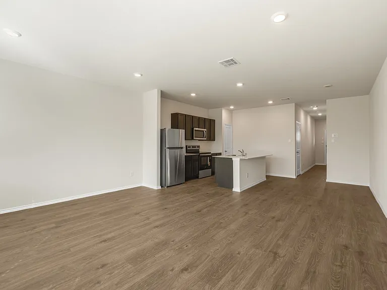 314 Arbor Dr — Photo 5