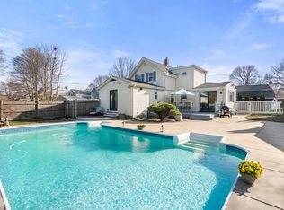 127 Oak St, Dedham, MA 02026