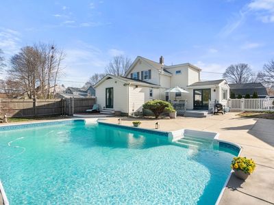 127 Oak St, Dedham, MA, 02026