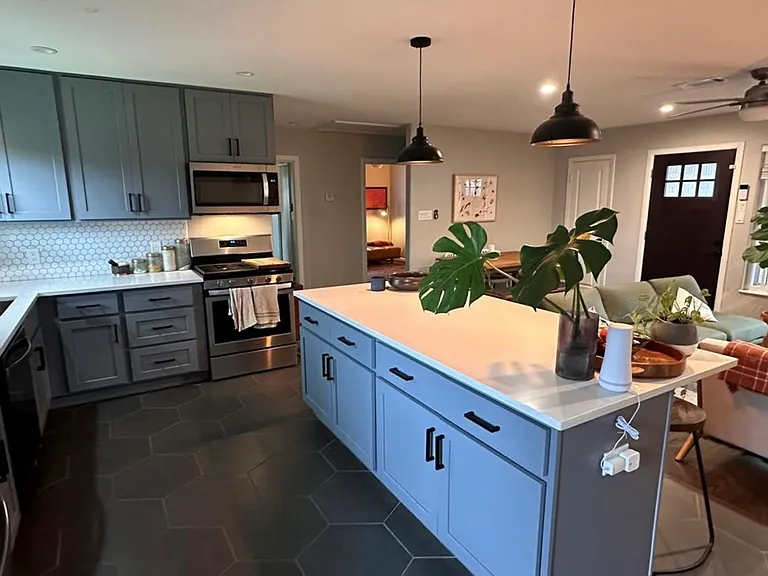 4622 Nina Lee Ln — Photo 4