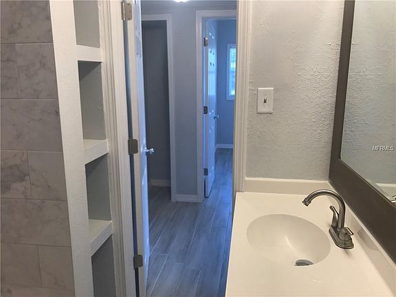 5th image of 2401 Decottes Ave