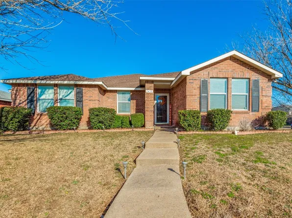 1439 Gentle Rain Dr, Lancaster, TX 75134