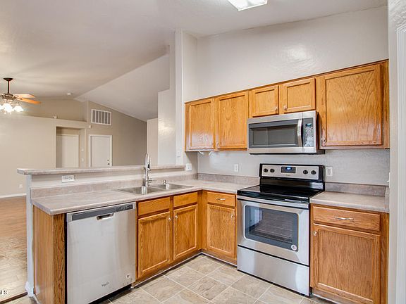 3rd image of 2253 S Tucana Ln