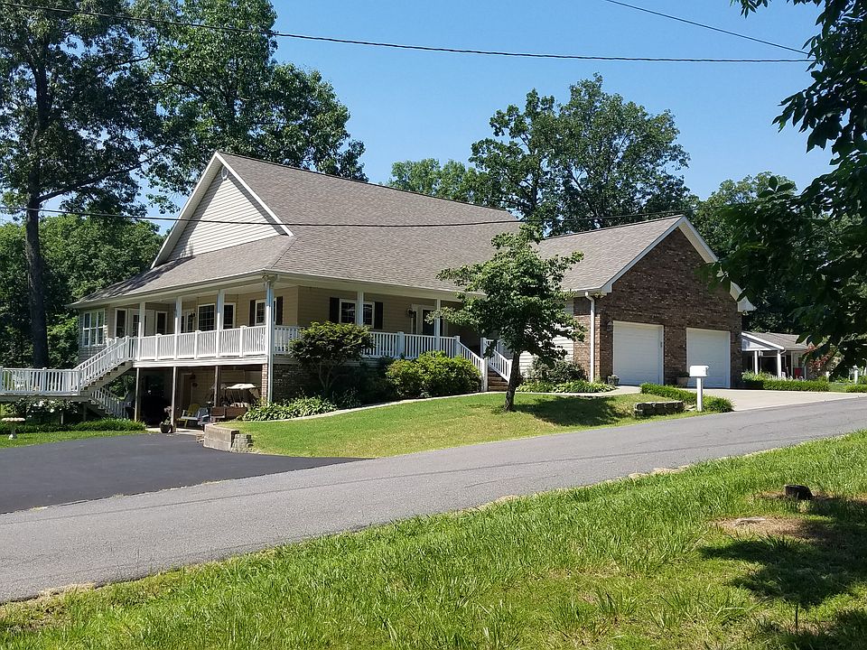 1st image of 98 Lake Dr