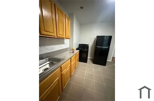25 Cliff St Photo 1
