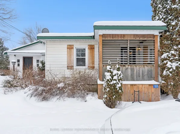 121 Elizabeth St, Mississippi Mills, ON K0A 2X0