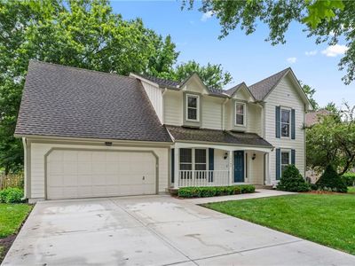 16362 W Briarwood Ct, Olathe, KS, 66062
