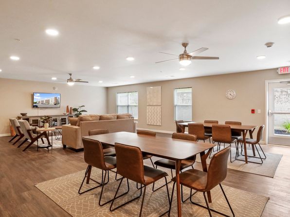 119 Reynolds St #409