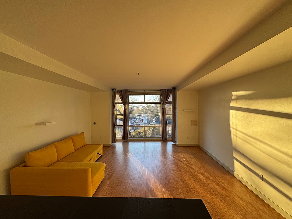 Spacious living area with west-facing windows