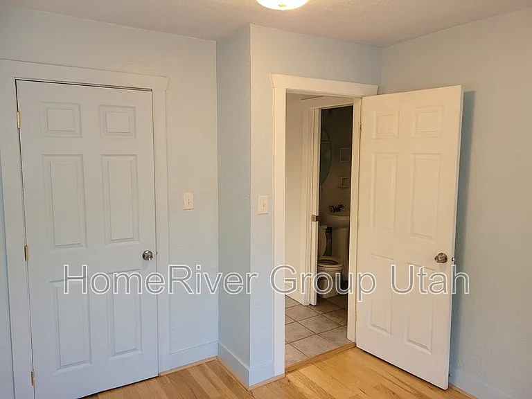 417 E Cleveland Ave — Photo 10