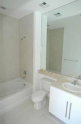 335 Biscayne Blvd #1711 — Photo 6