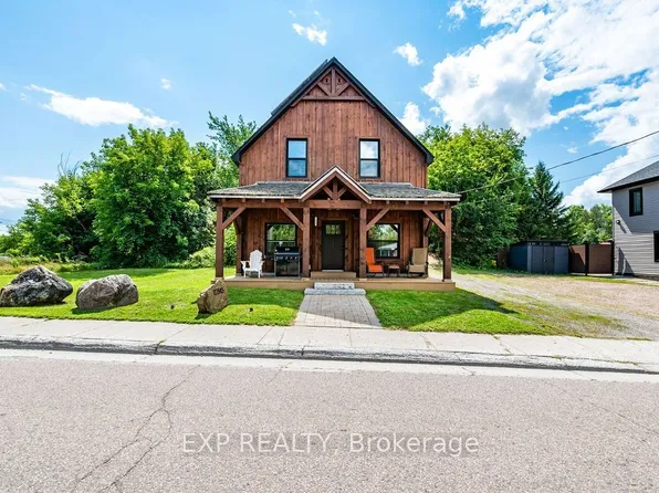 12595 Lanark Rd, Greater Madawaska, ON K0J 1H0