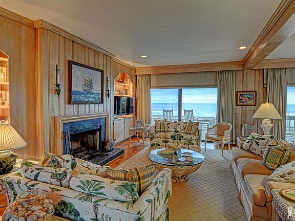 4th image of 146 Beach Road S