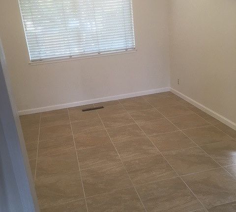 2nd image of 2121 Surrey Pl #Duplex