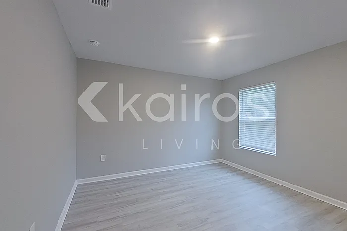 4694 Malay Cir — Photo 16