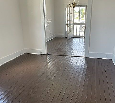 4th image of 2901-03 Hollygrove St