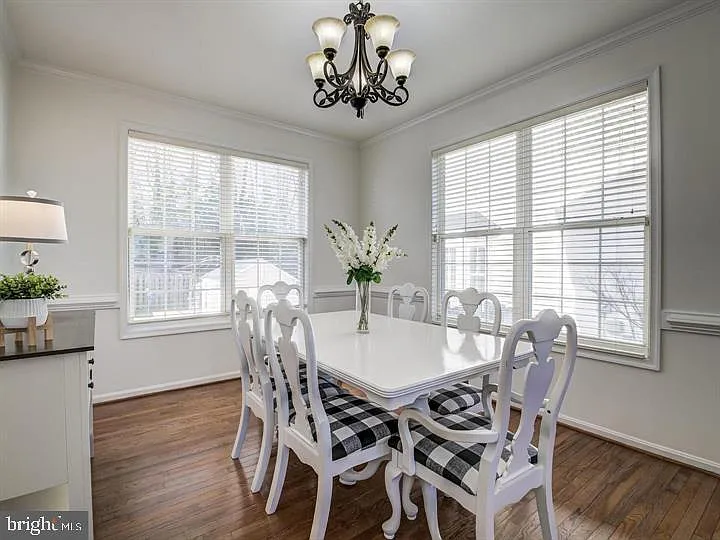 5 Regal Ct — Photo 11