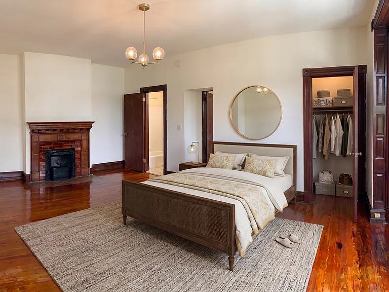 4023 Pine St #2 — Photo 4