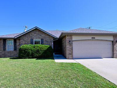 604 N Cox Ave, Republic, MO, 65738