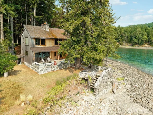 440 Bee Mill Road, Brinnon, WA 98320
