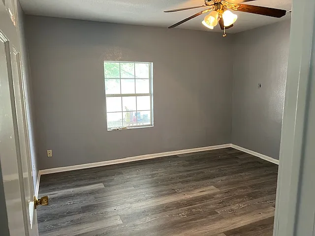 1 bed, 800 sqft, $1,100 — Photo 3