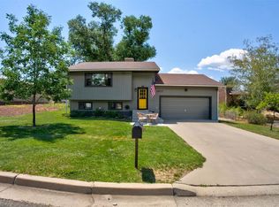 907 N Chestnut St, Cortez, CO 81321