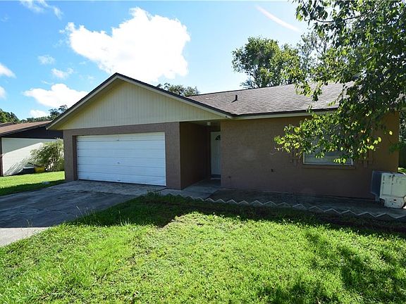 3rd image of 6115 Doe Cir E