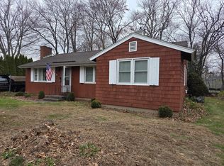 11 Edgewood Rd, Portland, CT 06480